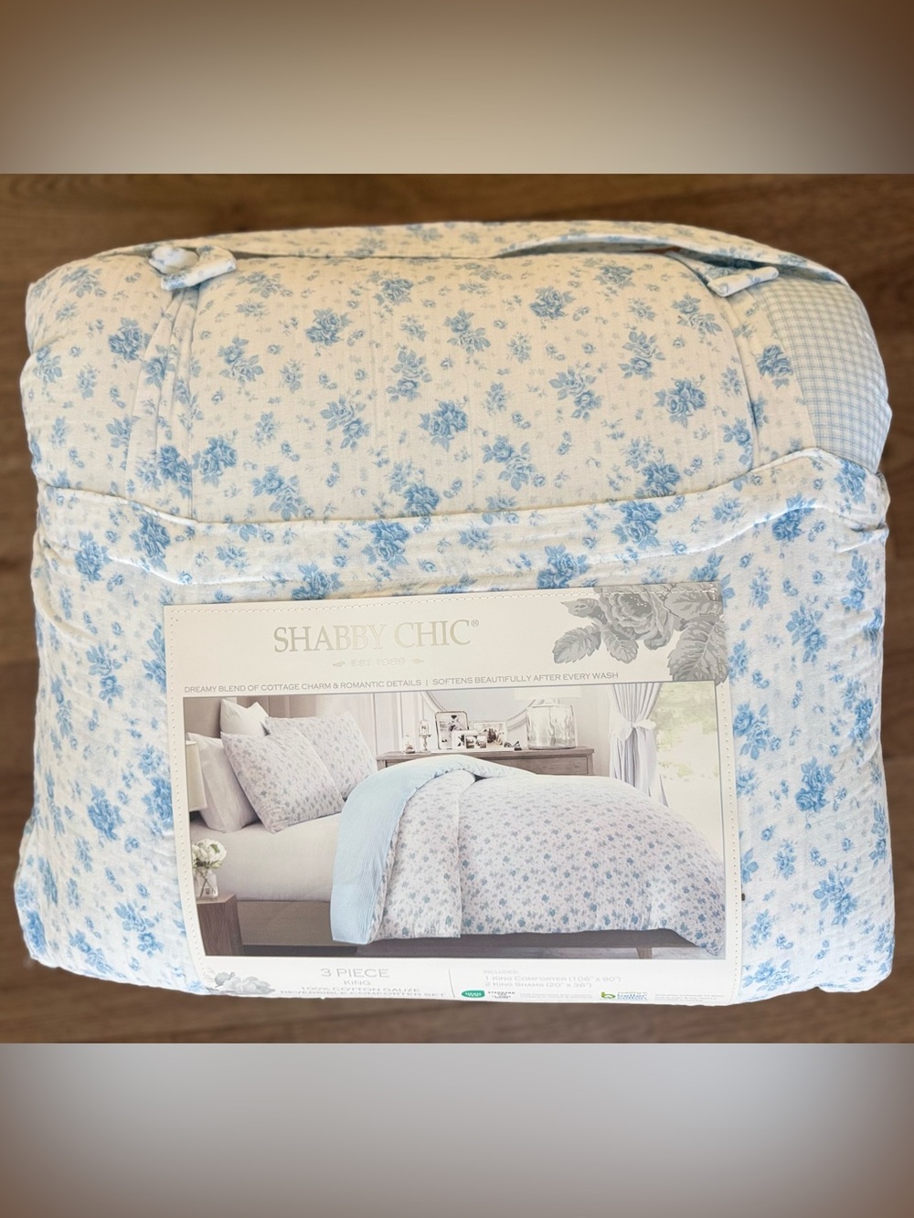 Shabby Chic Blue and‎ White Floral Comforter Set